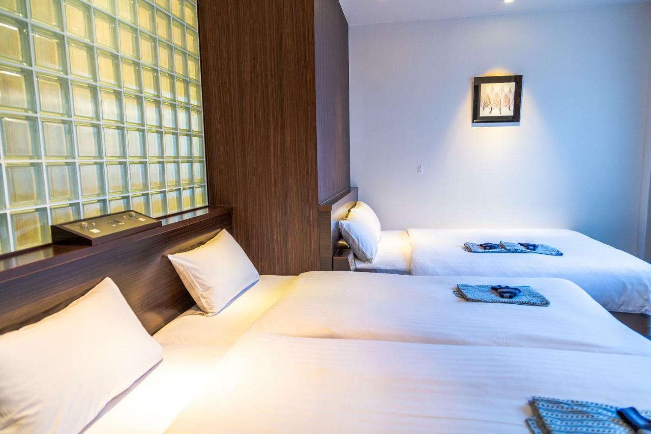 Floral Hotel - Nihonbashi Осака Екстериор снимка