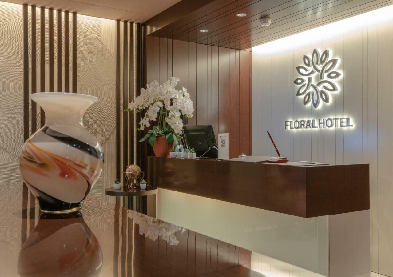 Floral Hotel - Nihonbashi Осака Екстериор снимка