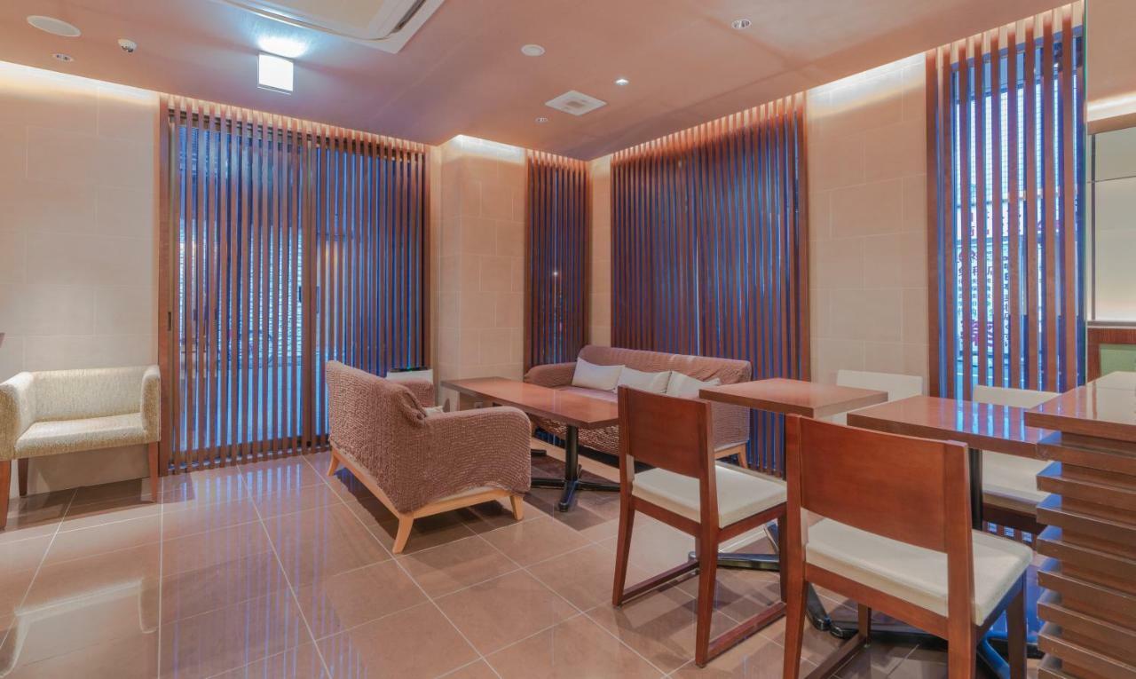 Floral Hotel - Nihonbashi Осака Екстериор снимка